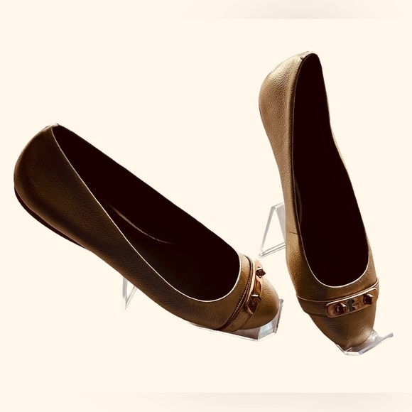 Coach Merilyn Platinum Ballet Flats - Picture 2 of 10